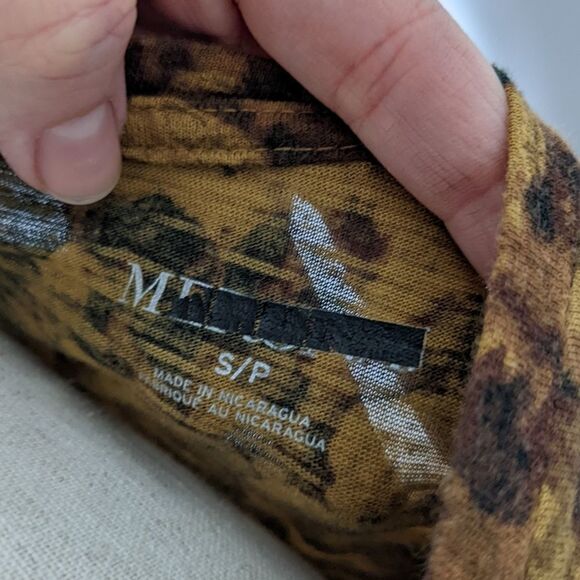 (Merona) Women's Cotton Brown Smudge Tie Dye V-neck Tee Small - Picture 3 of 6